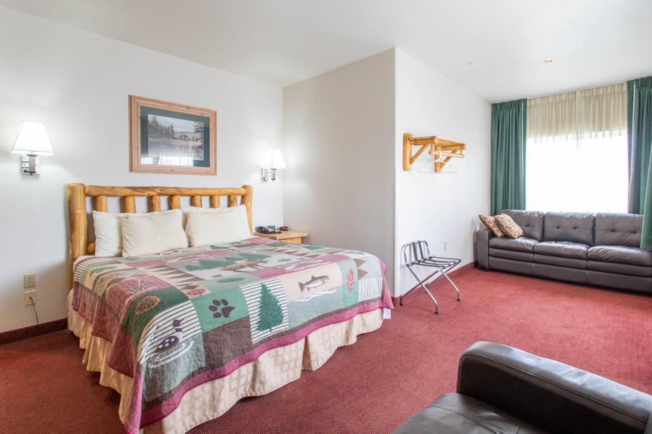 North Park Inn & Suites Walden Экстерьер фото